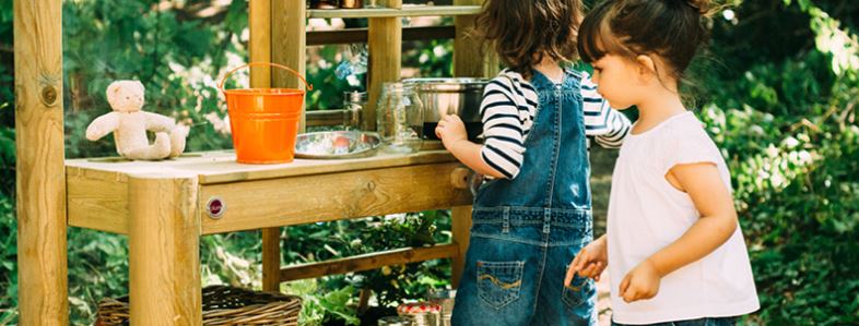 Robert Dyas Outdoor Play